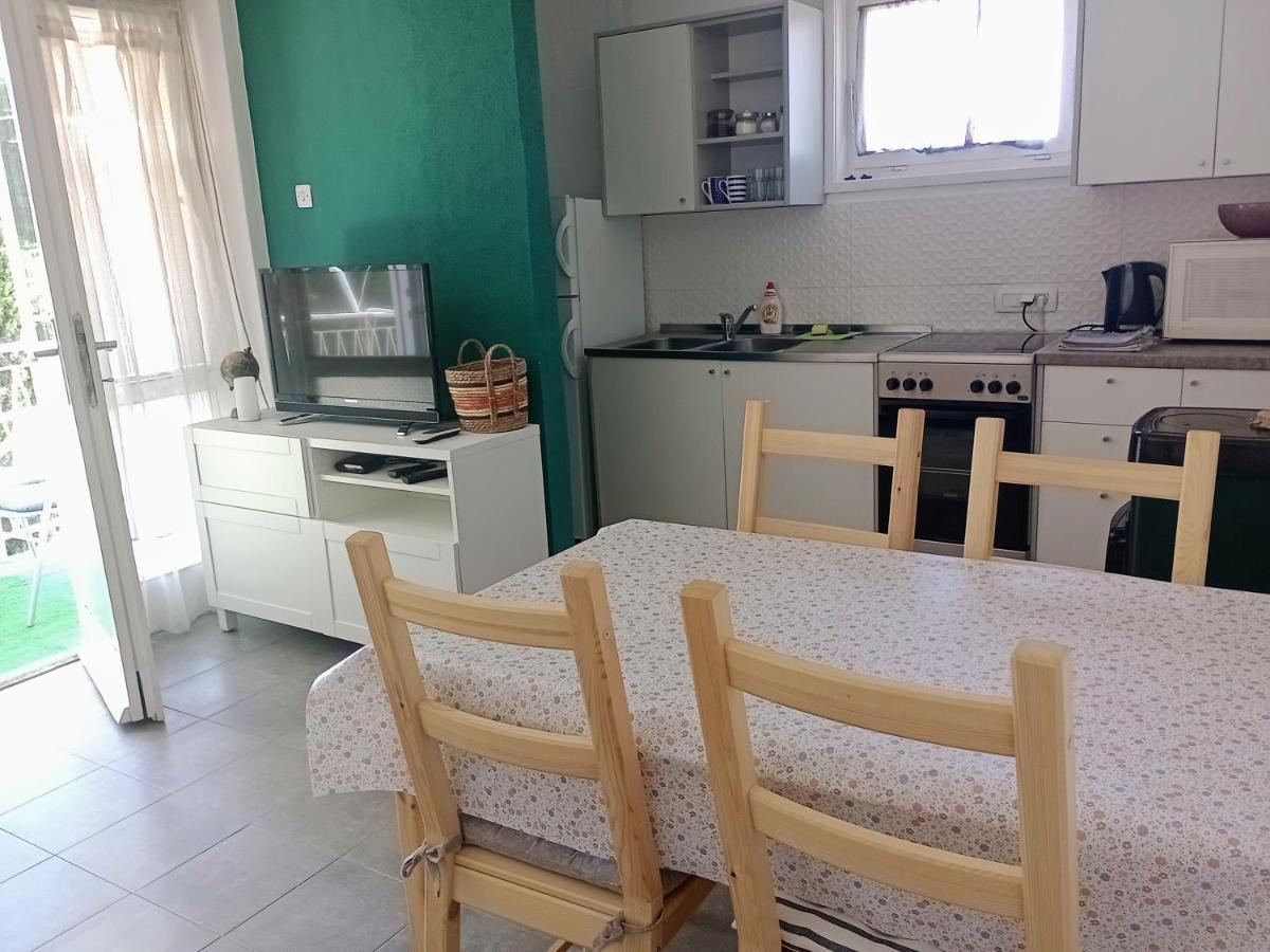 Apartment Brcic Биоград-на-Мору Экстерьер фото