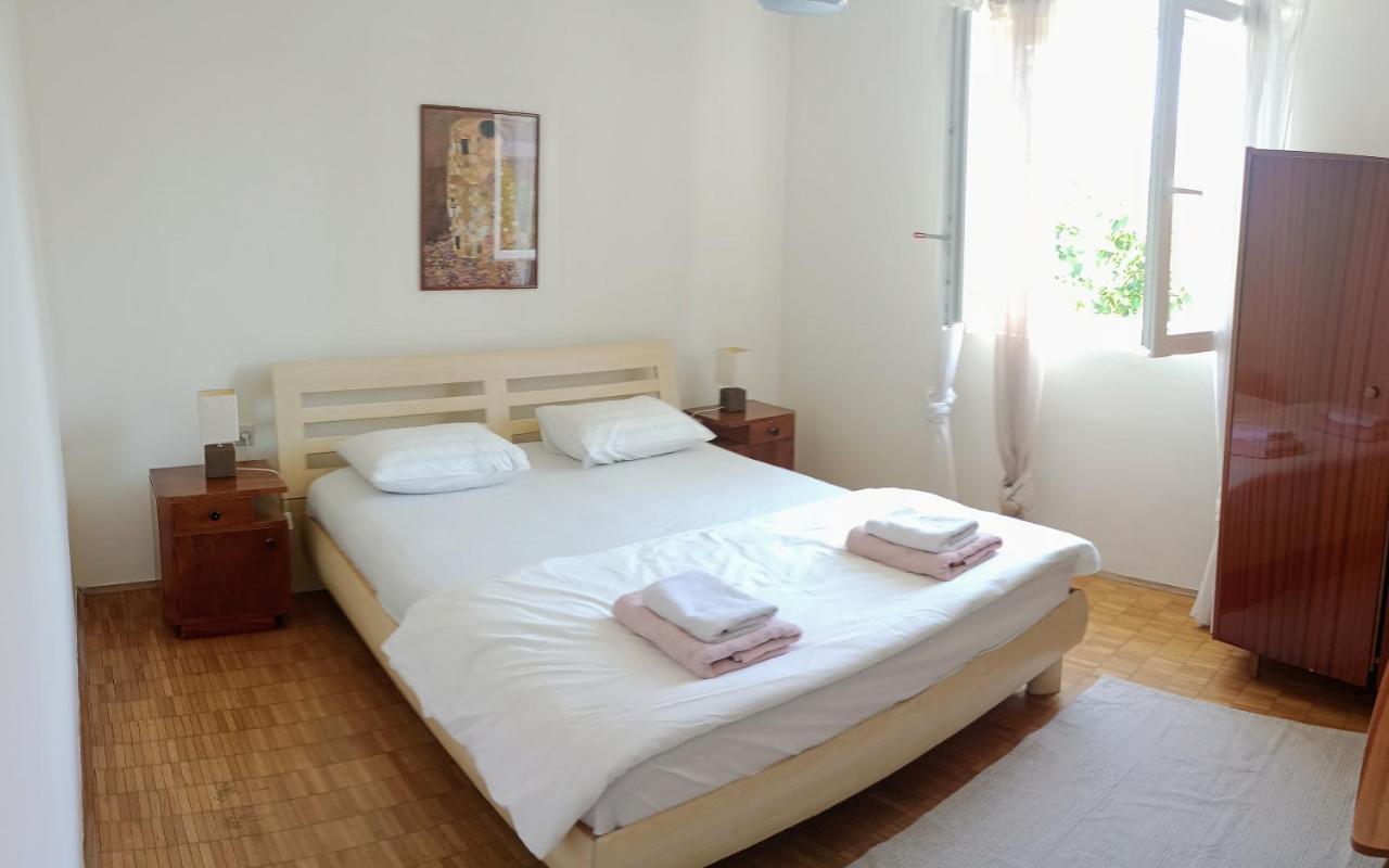 Apartment Brcic Биоград-на-Мору Экстерьер фото